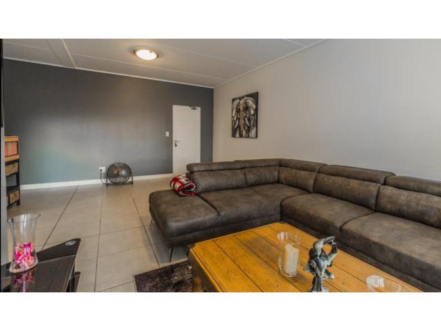 To Let 3 Bedroom Property for Rent in Linbro Park Gauteng