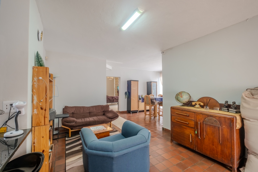 5 Bedroom Property for Sale in Waterkloof Ridge Gauteng