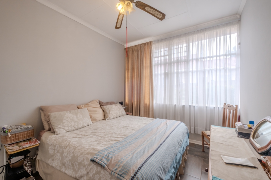 5 Bedroom Property for Sale in Waterkloof Ridge Gauteng