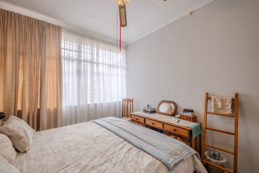 5 Bedroom Property for Sale in Waterkloof Ridge Gauteng