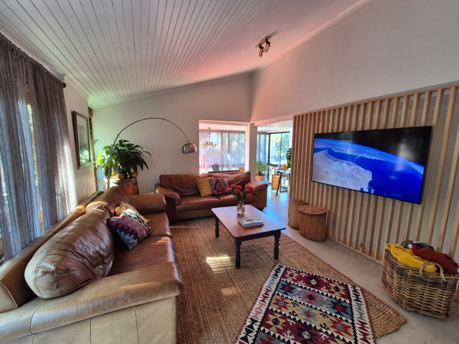 3 Bedroom Property for Sale in Eldoraigne Gauteng
