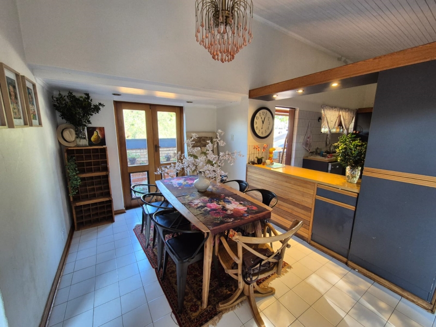 3 Bedroom Property for Sale in Eldoraigne Gauteng
