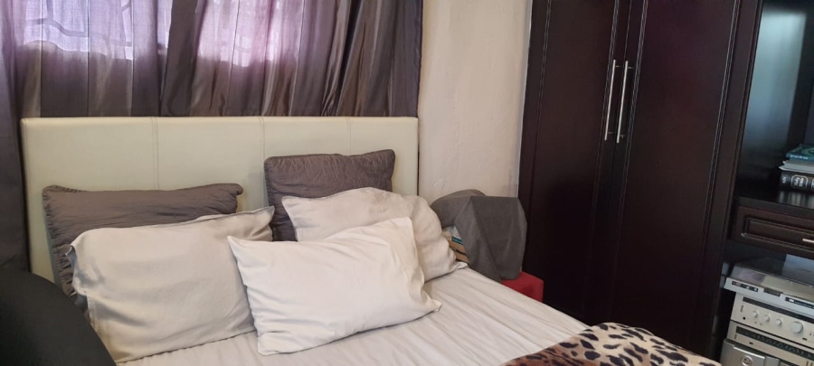 3 Bedroom Property for Sale in Edenvale Central Gauteng