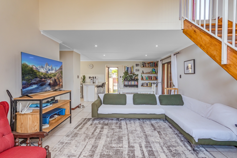 3 Bedroom Property for Sale in Broadacres Gauteng