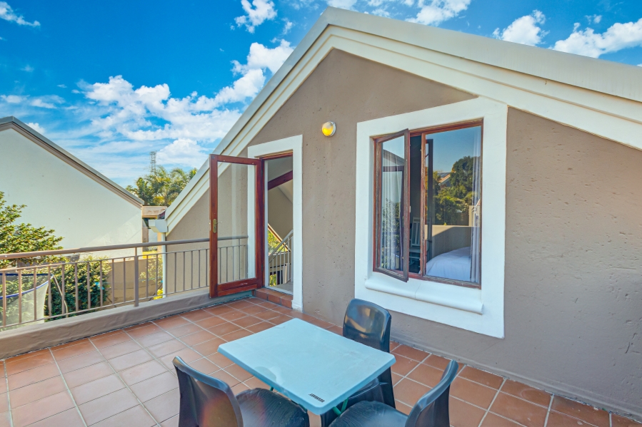 3 Bedroom Property for Sale in Broadacres Gauteng