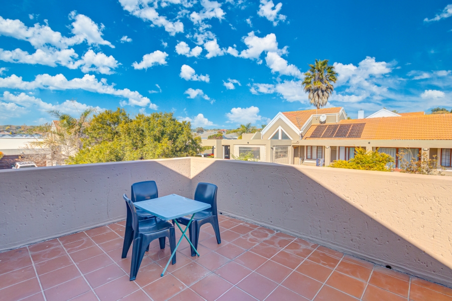 3 Bedroom Property for Sale in Broadacres Gauteng
