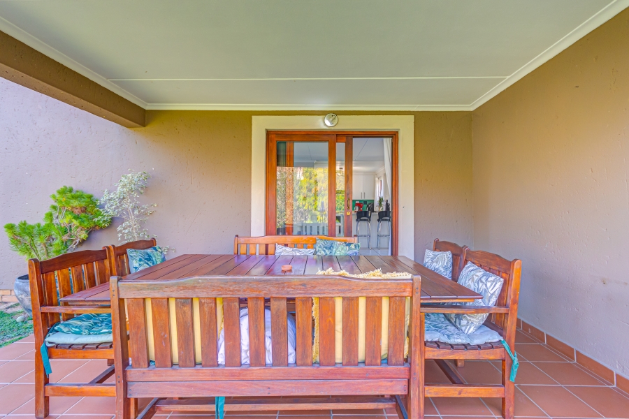 3 Bedroom Property for Sale in Broadacres Gauteng