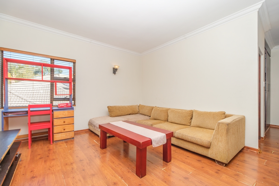 4 Bedroom Property for Sale in Ruimsig Country Estate Gauteng