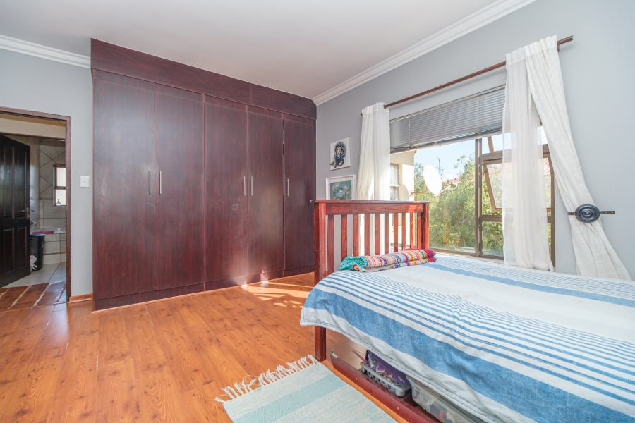 4 Bedroom Property for Sale in Ruimsig Country Estate Gauteng