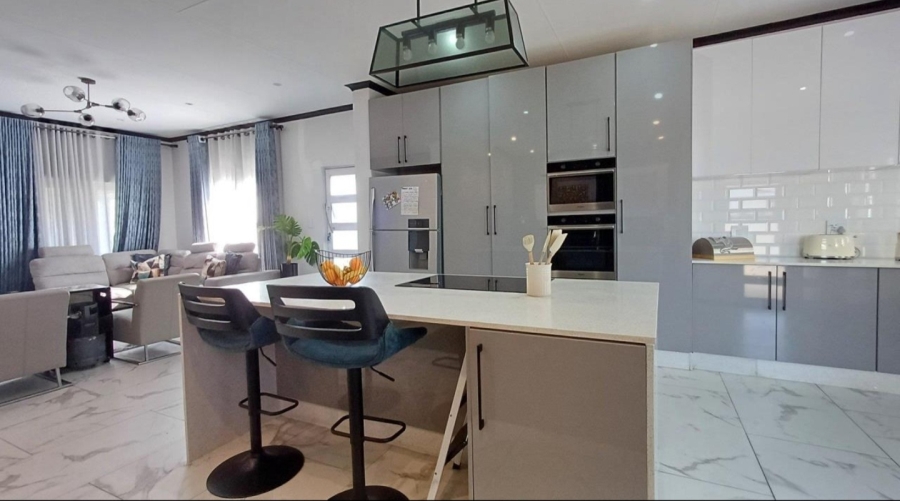 3 Bedroom Property for Sale in Riverspray Lifestyle Estate Gauteng