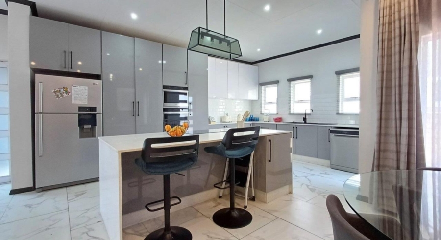 3 Bedroom Property for Sale in Riverspray Lifestyle Estate Gauteng