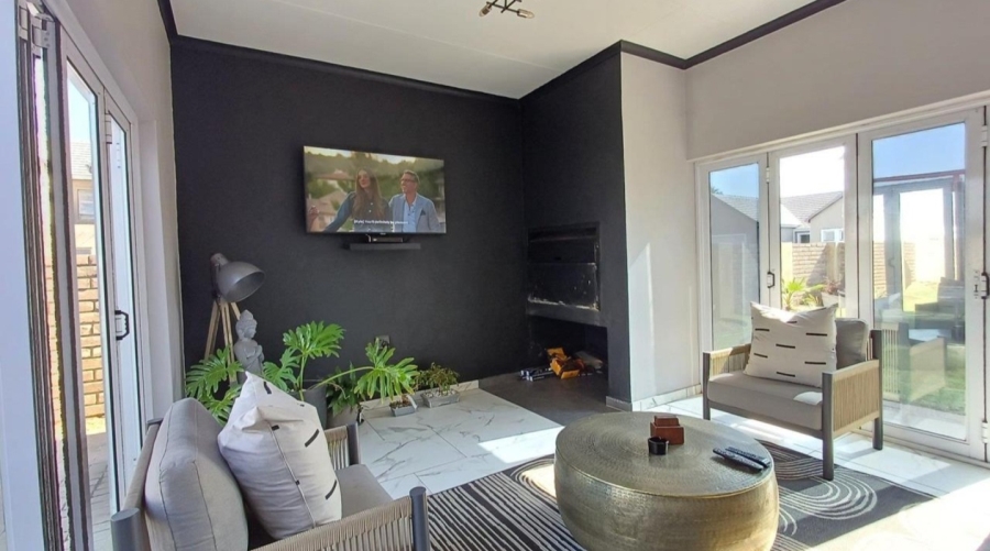 3 Bedroom Property for Sale in Riverspray Lifestyle Estate Gauteng