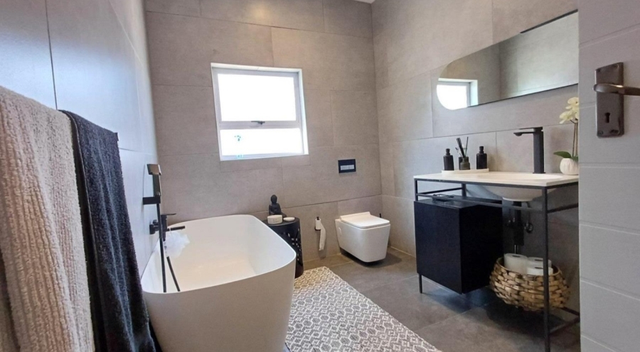 3 Bedroom Property for Sale in Riverspray Lifestyle Estate Gauteng