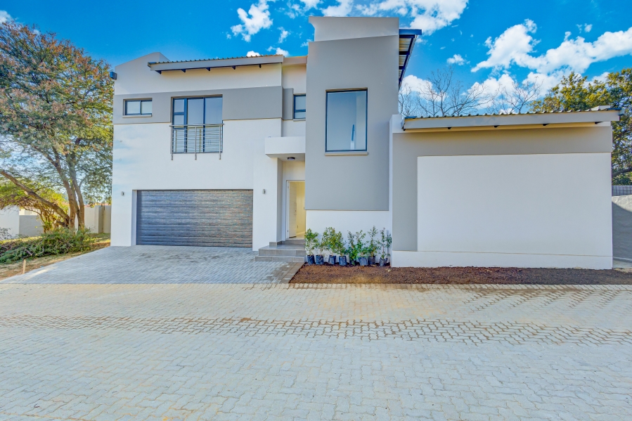 3 Bedroom Property for Sale in Fourways Gauteng