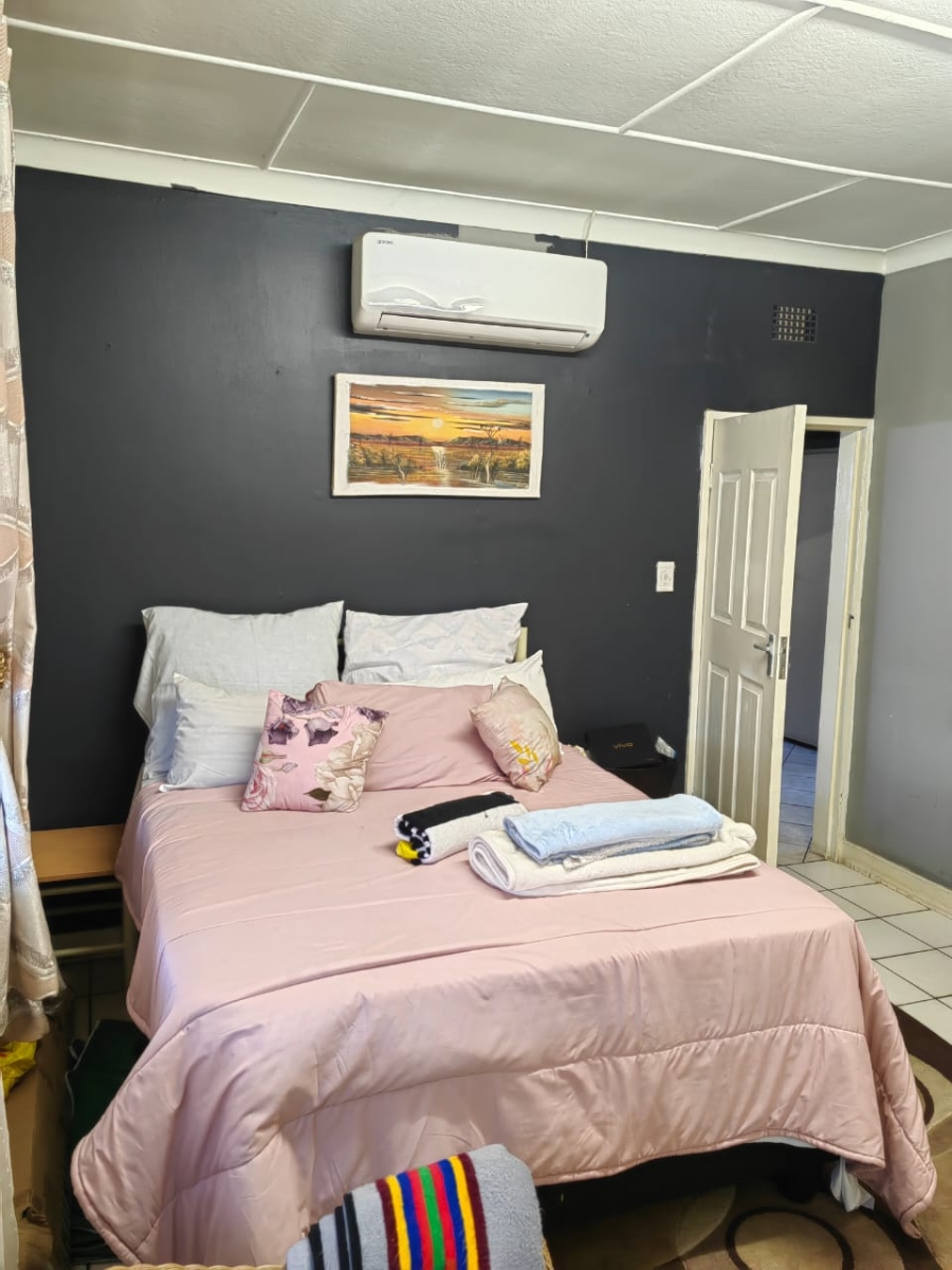 2 Bedroom Property for Sale in Alberante Gauteng