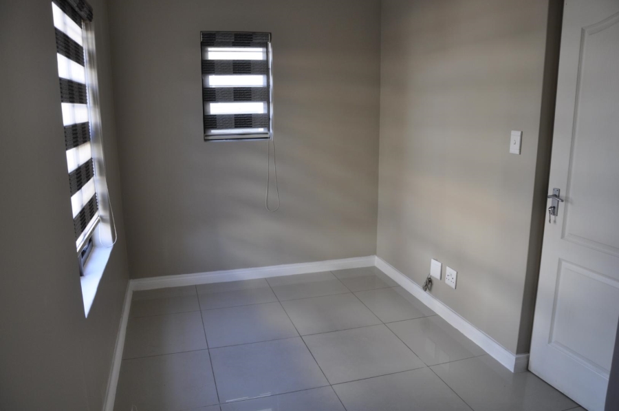 3 Bedroom Property for Sale in Kyalami Hills Gauteng