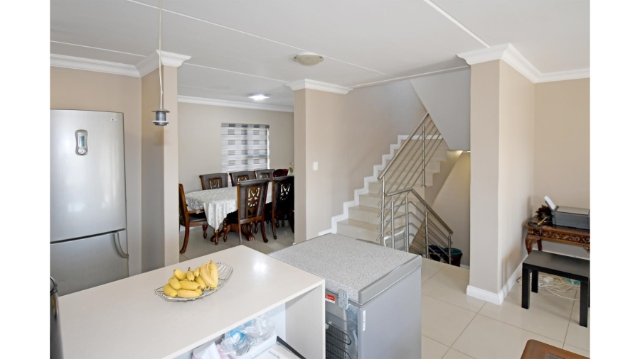 4 Bedroom Property for Sale in Kyalami Hills Gauteng