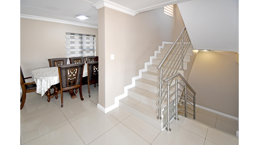 4 Bedroom Property for Sale in Kyalami Hills Gauteng