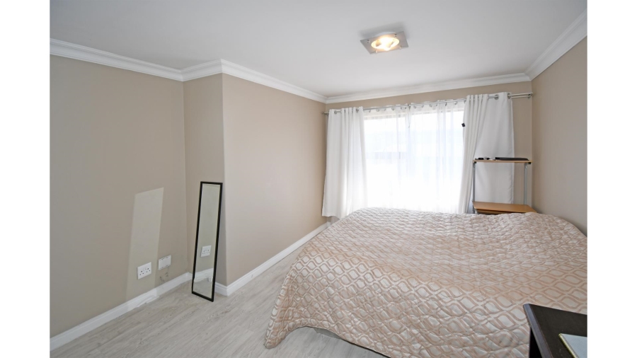 4 Bedroom Property for Sale in Kyalami Hills Gauteng