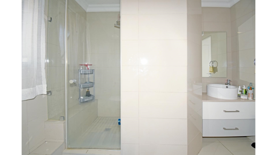 4 Bedroom Property for Sale in Kyalami Hills Gauteng