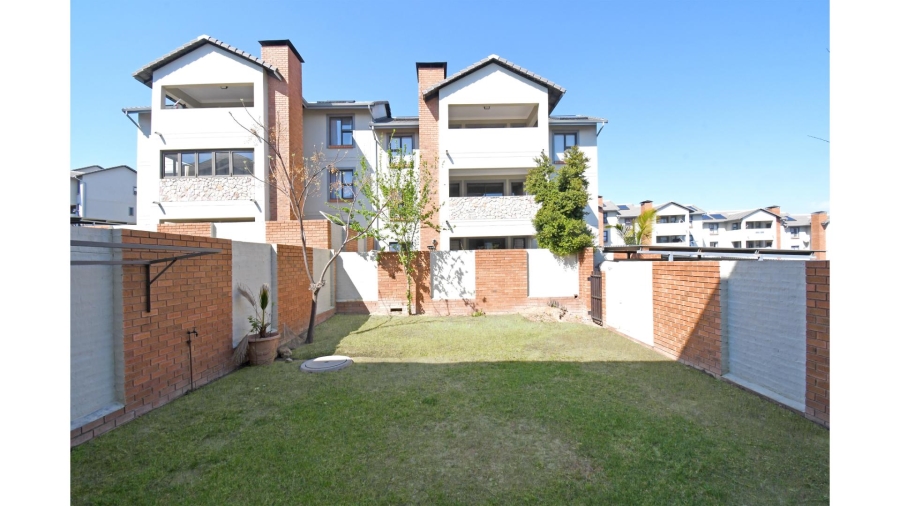 4 Bedroom Property for Sale in Kyalami Hills Gauteng