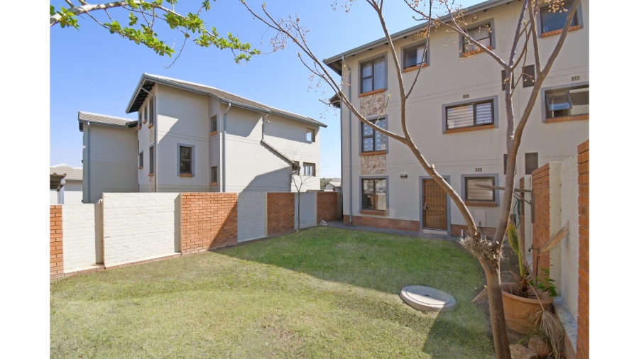 4 Bedroom Property for Sale in Kyalami Hills Gauteng