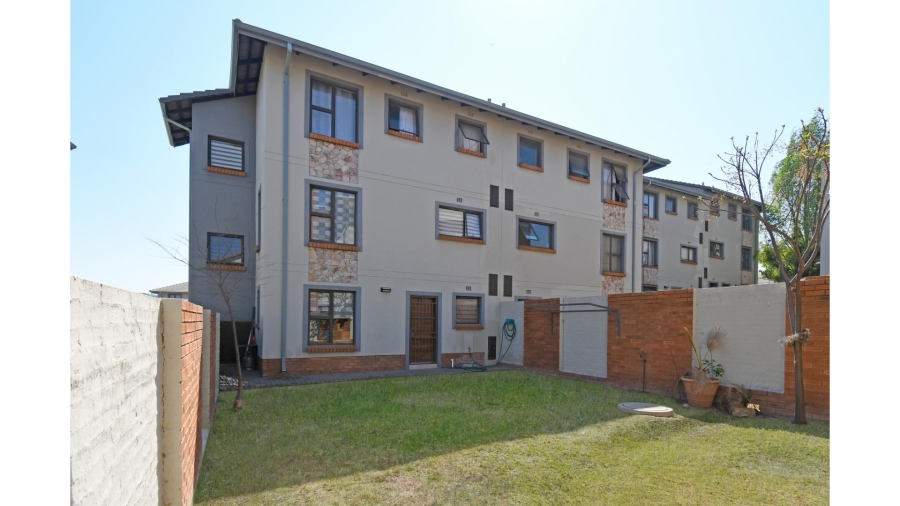 4 Bedroom Property for Sale in Kyalami Hills Gauteng