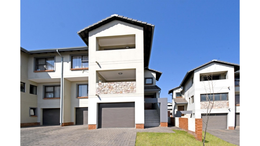 4 Bedroom Property for Sale in Kyalami Hills Gauteng