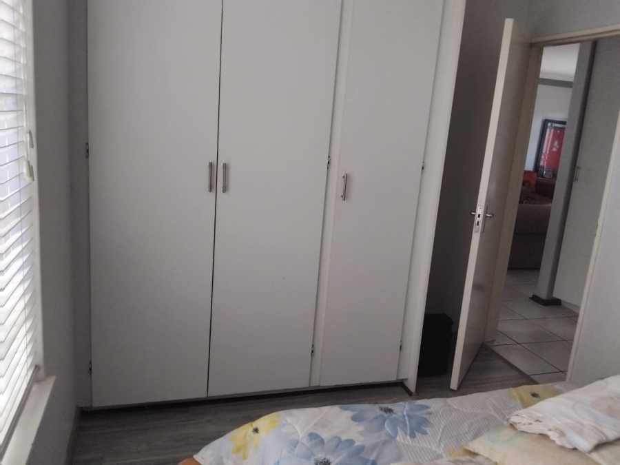 To Let 2 Bedroom Property for Rent in Bergbron Gauteng