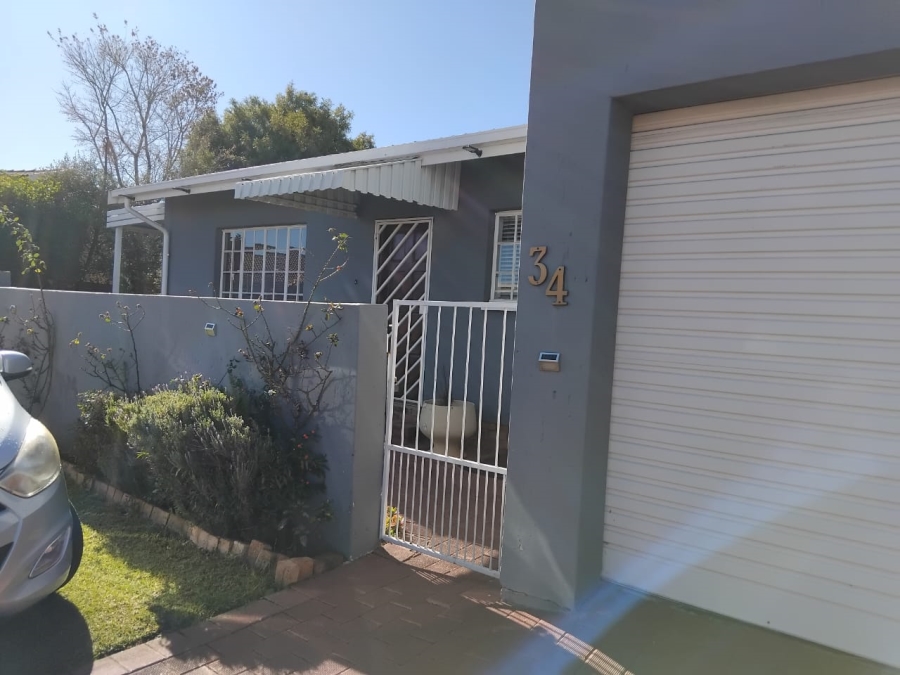 To Let 2 Bedroom Property for Rent in Bergbron Gauteng