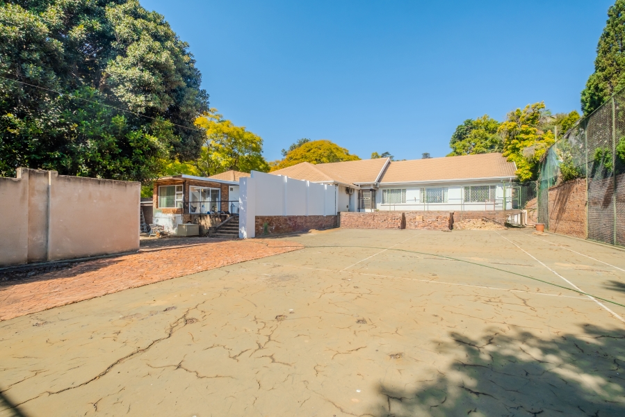 6 Bedroom Property for Sale in Waterkloof Ridge Gauteng