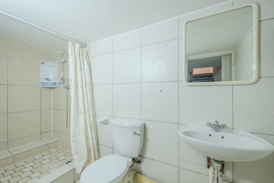 6 Bedroom Property for Sale in Waterkloof Ridge Gauteng