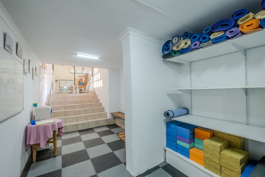 6 Bedroom Property for Sale in Waterkloof Ridge Gauteng