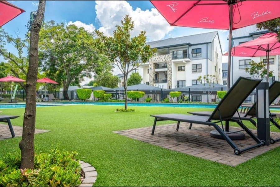 To Let 2 Bedroom Property for Rent in Crowthorne AH Gauteng