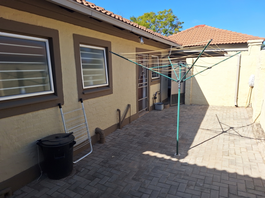 2 Bedroom Property for Sale in Equestria Gauteng