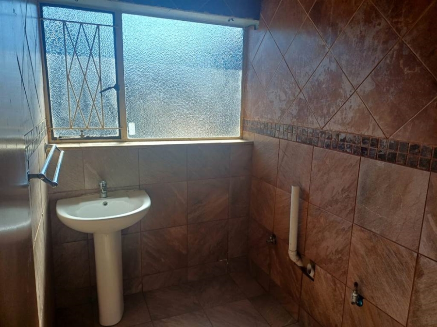 3 Bedroom Property for Sale in Raceview Gauteng