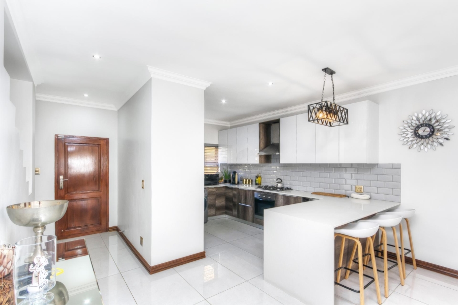 3 Bedroom Property for Sale in Carlswald Gauteng