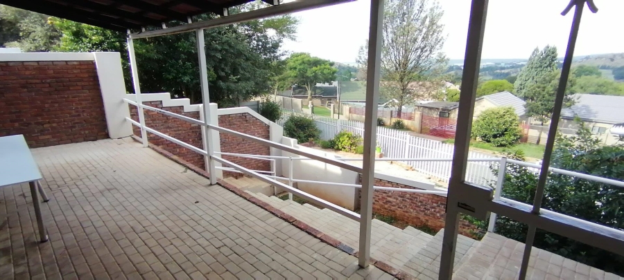 To Let 8 Bedroom Property for Rent in Noordheuwel Gauteng