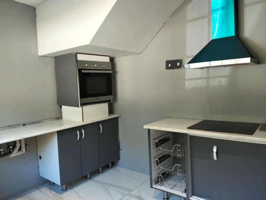 To Let 3 Bedroom Property for Rent in Windsor West Gauteng