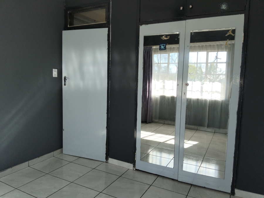 To Let 3 Bedroom Property for Rent in Windsor West Gauteng