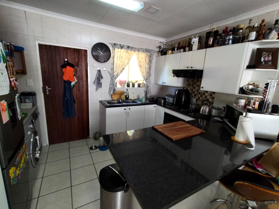 3 Bedroom Property for Sale in Sundowner Gauteng
