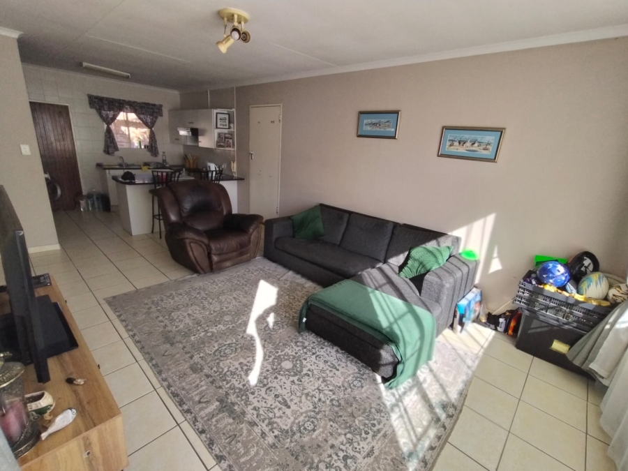 3 Bedroom Property for Sale in Sundowner Gauteng