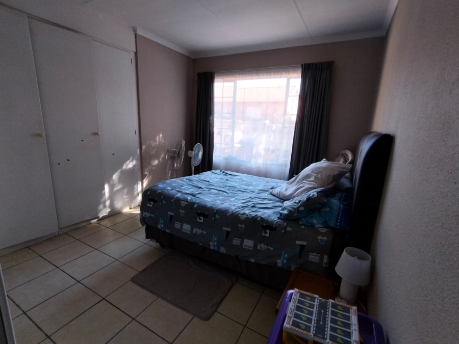 3 Bedroom Property for Sale in Sundowner Gauteng