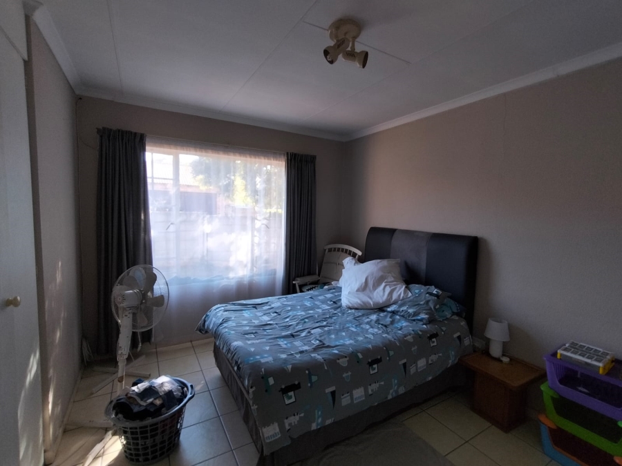 3 Bedroom Property for Sale in Sundowner Gauteng