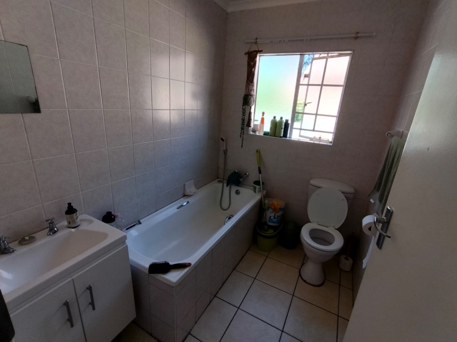 3 Bedroom Property for Sale in Sundowner Gauteng