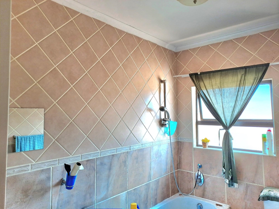 3 Bedroom Property for Sale in Chancliff Ridge Gauteng