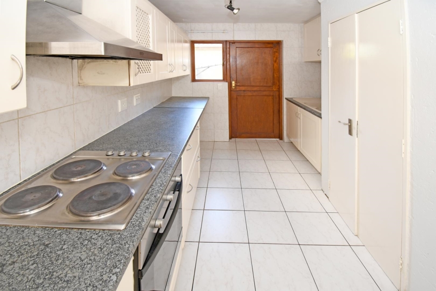 3 Bedroom Property for Sale in Barbeque Downs Gauteng