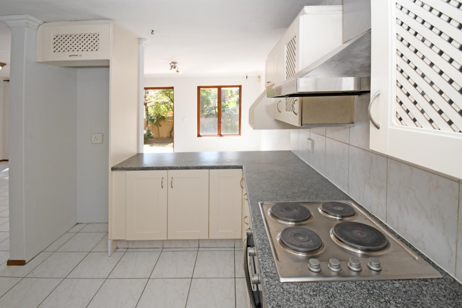 3 Bedroom Property for Sale in Barbeque Downs Gauteng