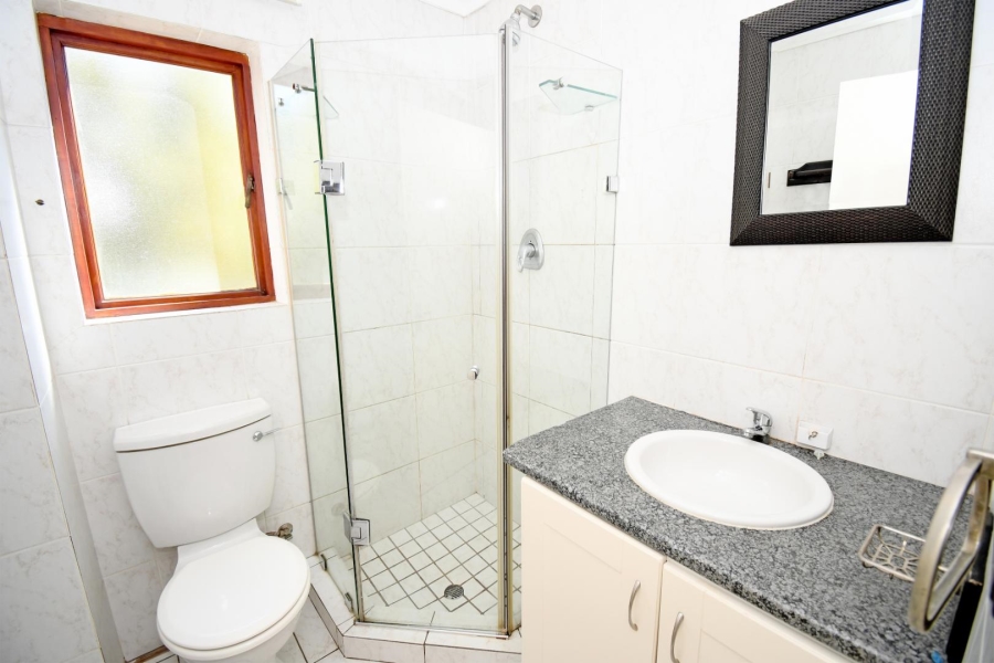 3 Bedroom Property for Sale in Barbeque Downs Gauteng
