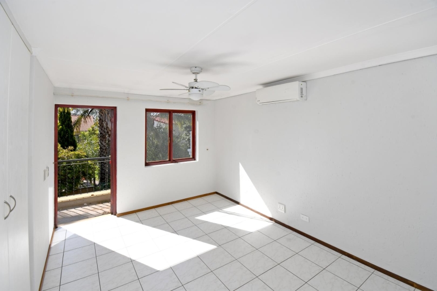 3 Bedroom Property for Sale in Barbeque Downs Gauteng